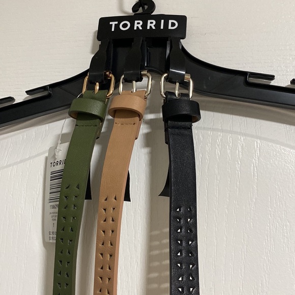 Torrid belts - Picture 2 of 3